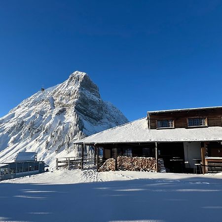 Готель Refuge De Plan-Francey Moleson Екстер'єр фото